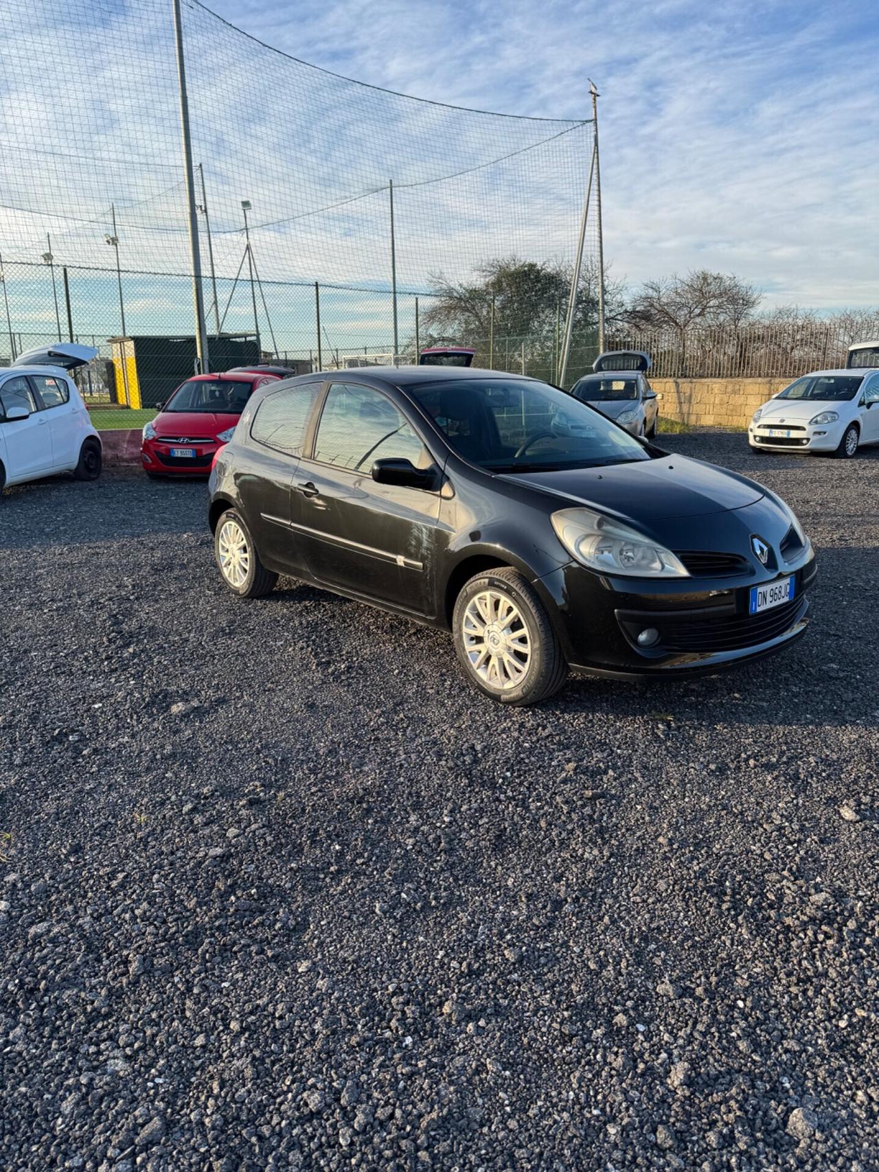 Renault Clio 1.2 16V 3 porte Le Iene
