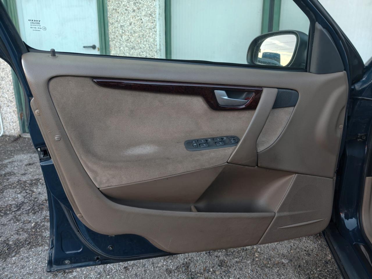 Volvo V70 BENZINA ASI UNICO PROPRIETARIO