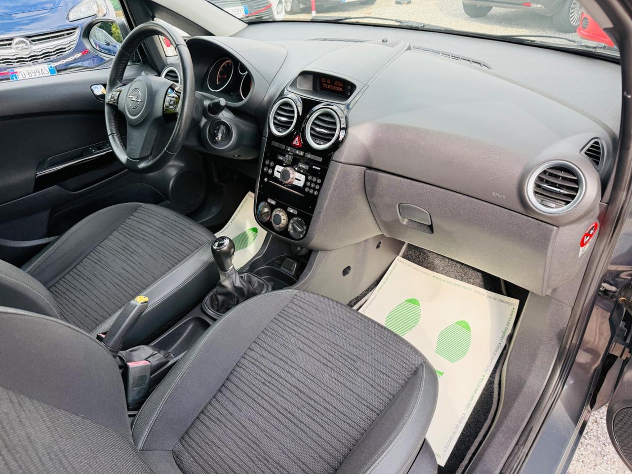 Opel Corsa 1.2 85CV 5 porte GPL-TECH Edition