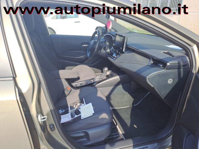 TOYOTA Corolla Touring Sports 1.8 Hybrid Business