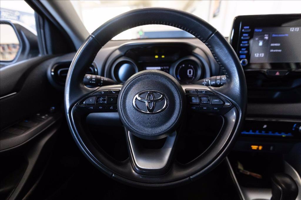 TOYOTA Yaris 1.5h Business del 2021