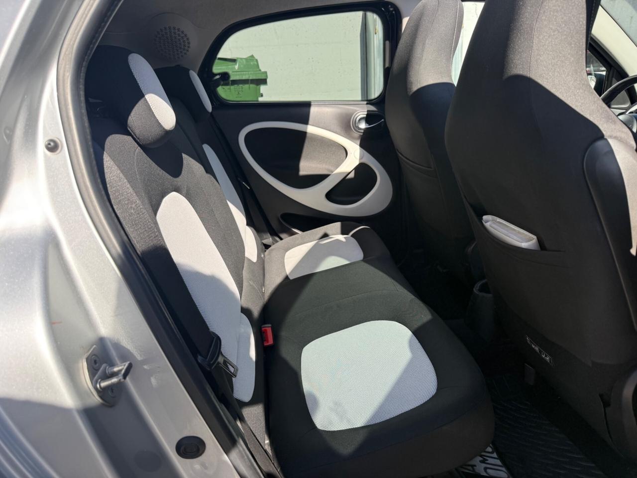 Smart ForFour Cabrio GPL