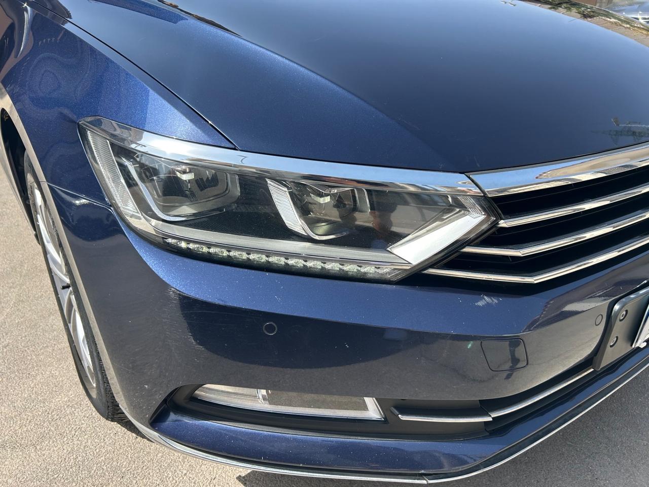 Volkswagen Passat Variant 2.0 TDI 190 CV DSG Highline BlueMotion Tech.