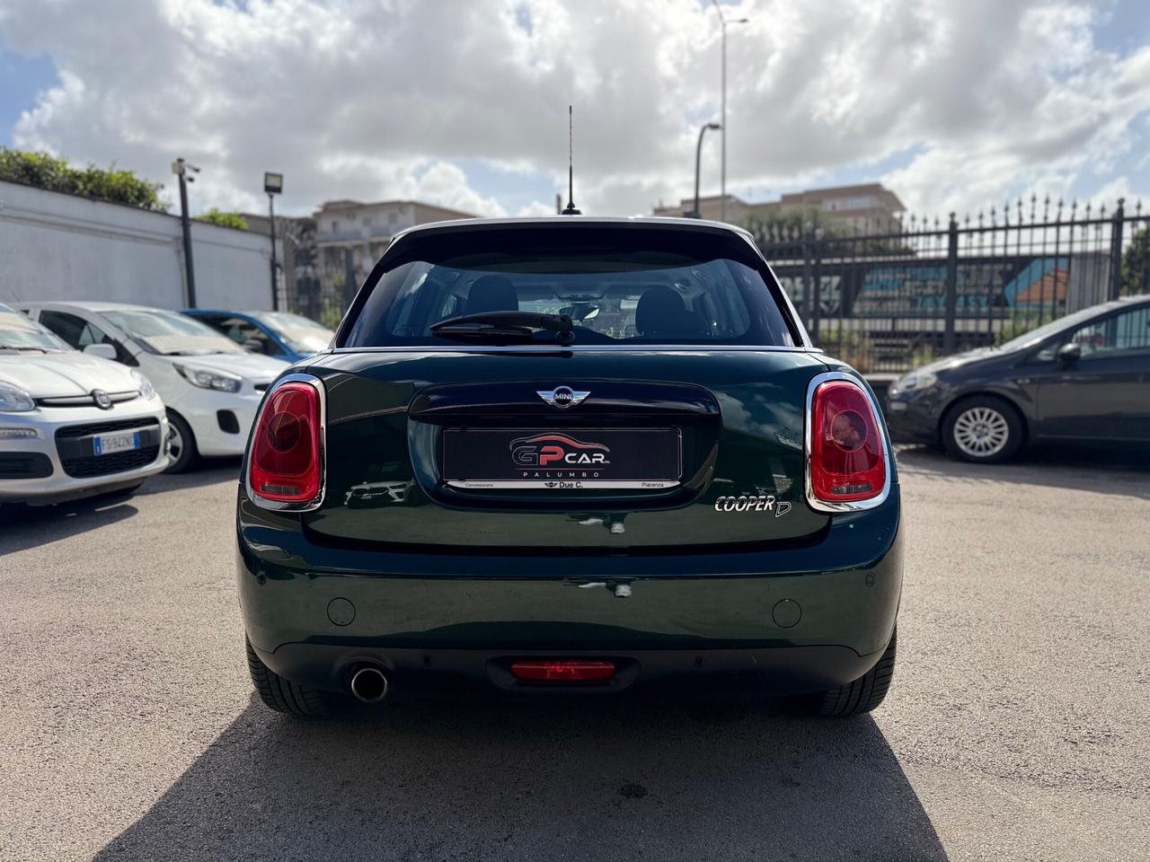 Mini 1.5 Cooper D 5 porte CAMBIO AUTOMATICO