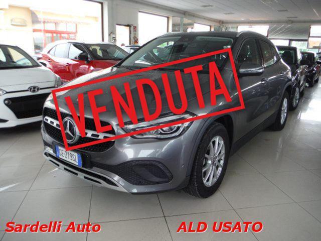 MERCEDES-BENZ GLA 180 d Automatic Business