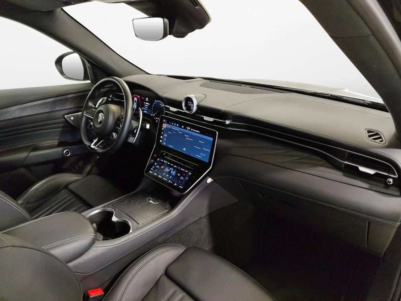 Maserati Grecale mhev Modena 330cv