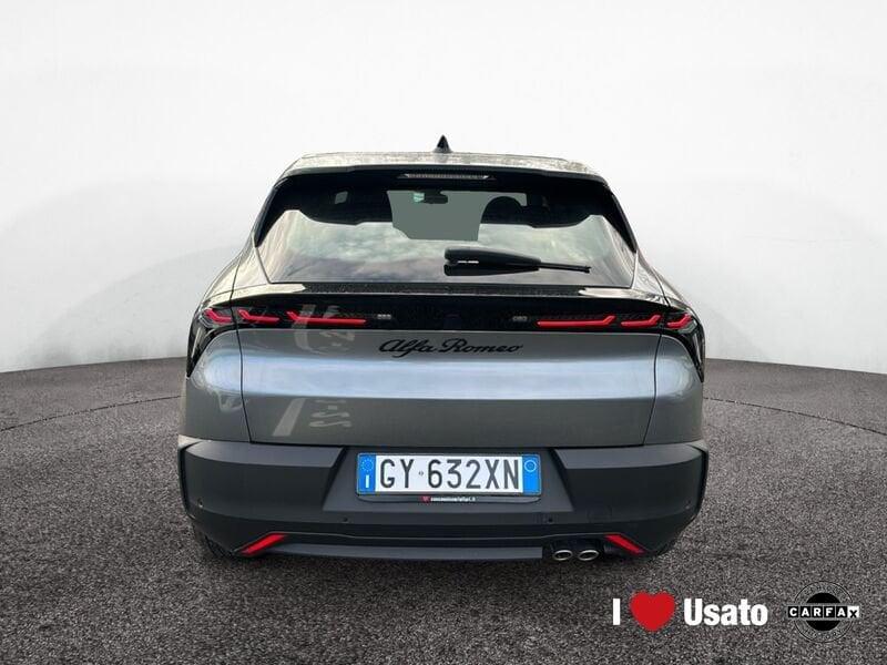 Alfa Romeo Junior 1.2 ibrida 145cv edct6