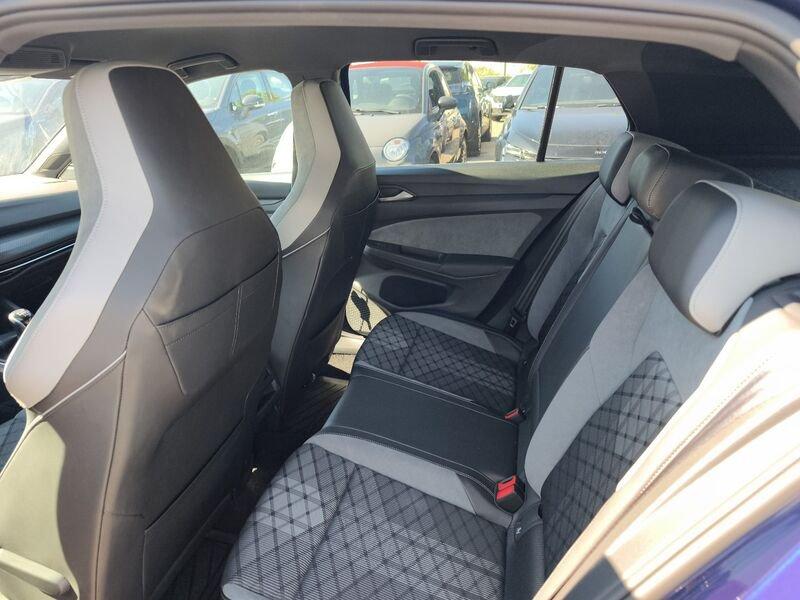 Volkswagen Golf VIII 2020 1.5 tsi evo Style 130cv