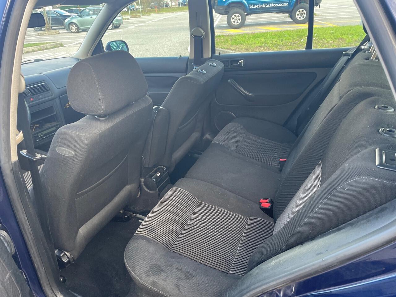 Volkswagen Golf 1.6 cat 5 porte Comfortline*Neopatentati*Cerchi*