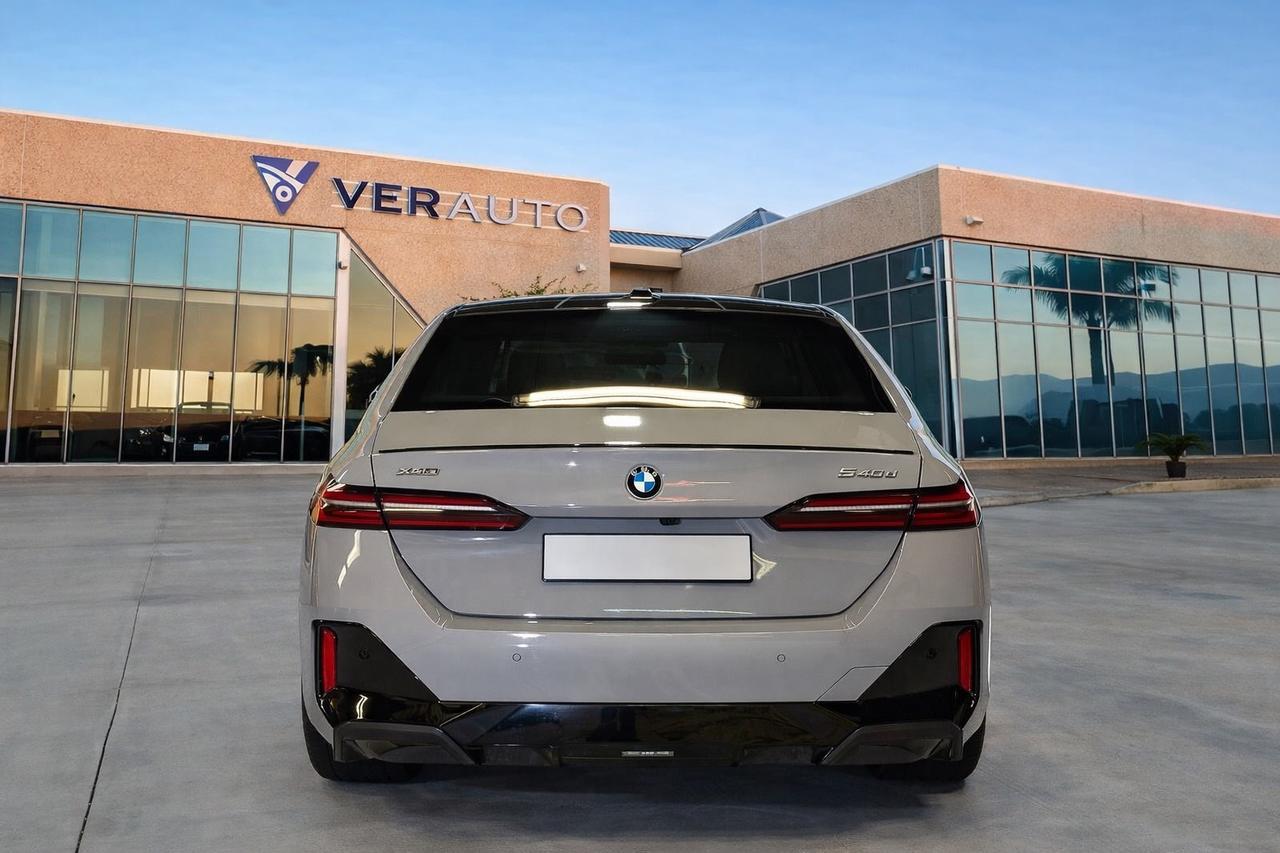 Bmw 540d xdrive MSport Pro possibilità noleggio noscoring