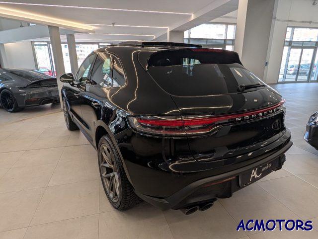 PORSCHE Macan 2.0