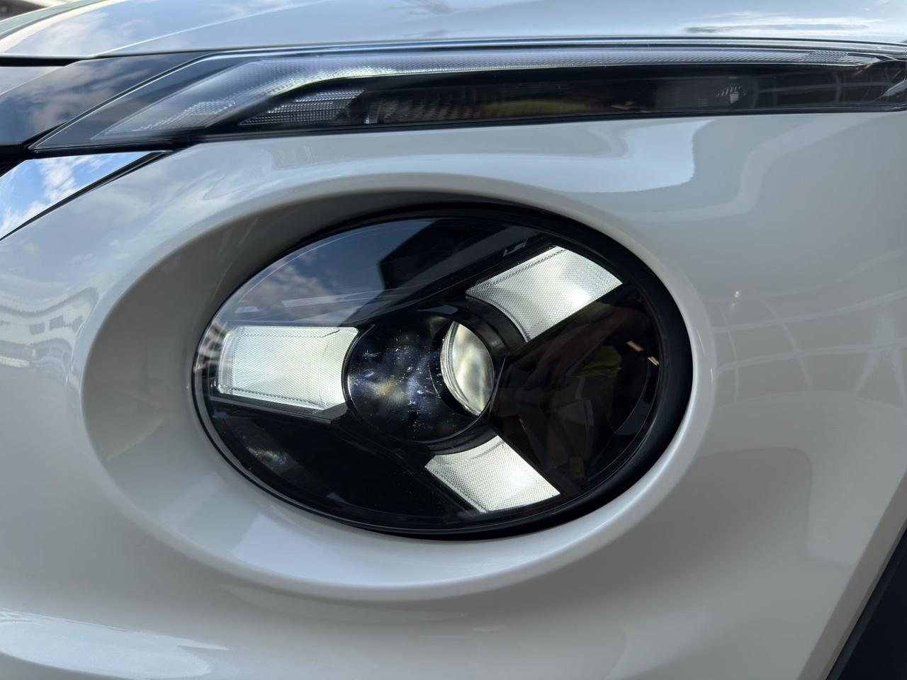 Nissan Juke 1.6 hev Premiere Edition