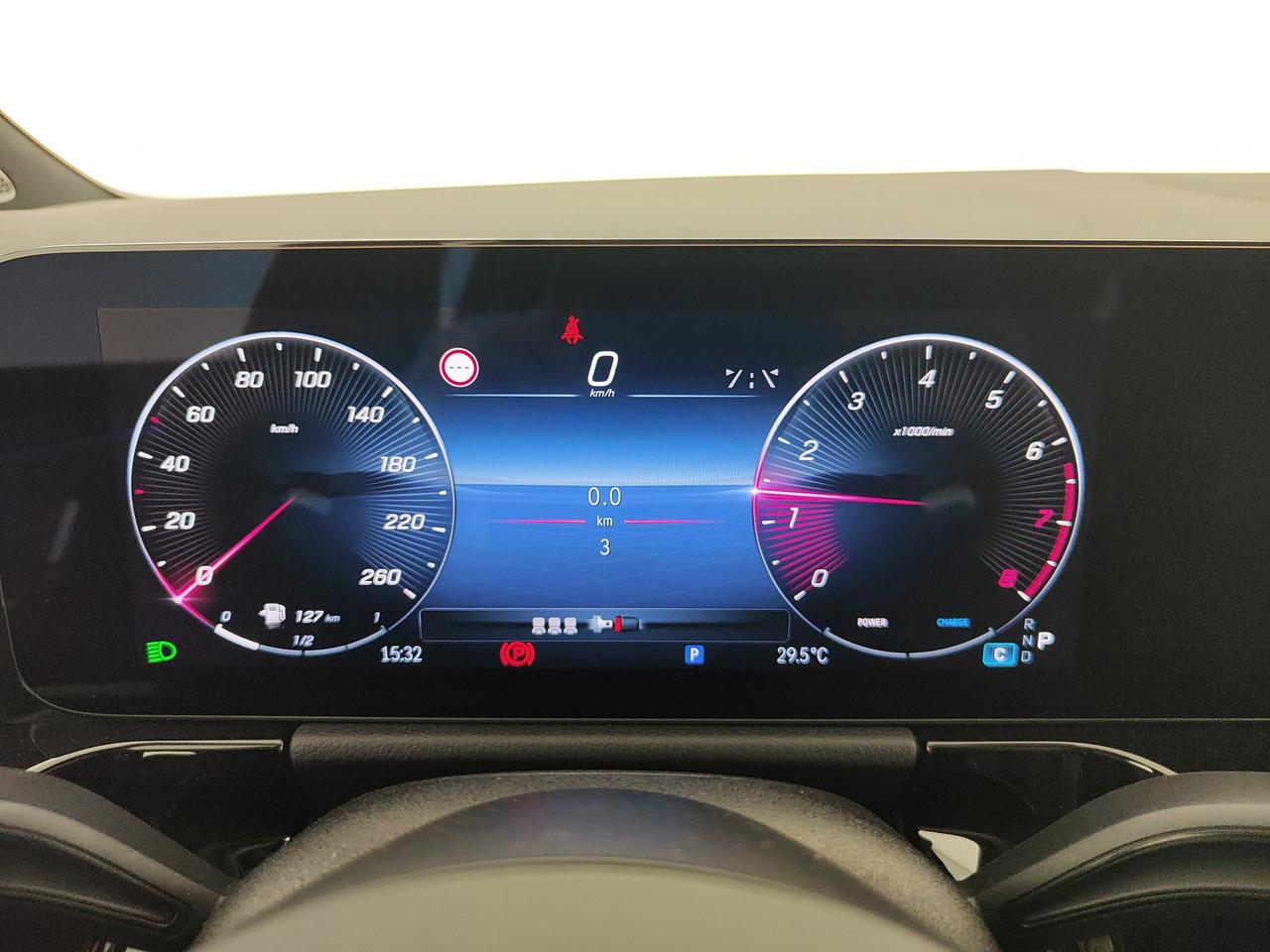 Mercedes-Benz GLA 180