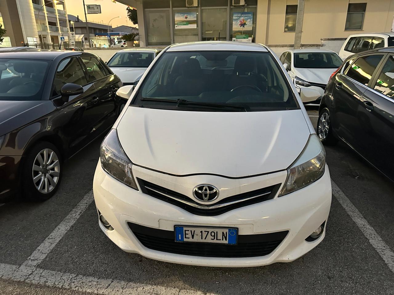 TOYOTA YARIS 1.4 D-4D90 CV ACTIVE 5P