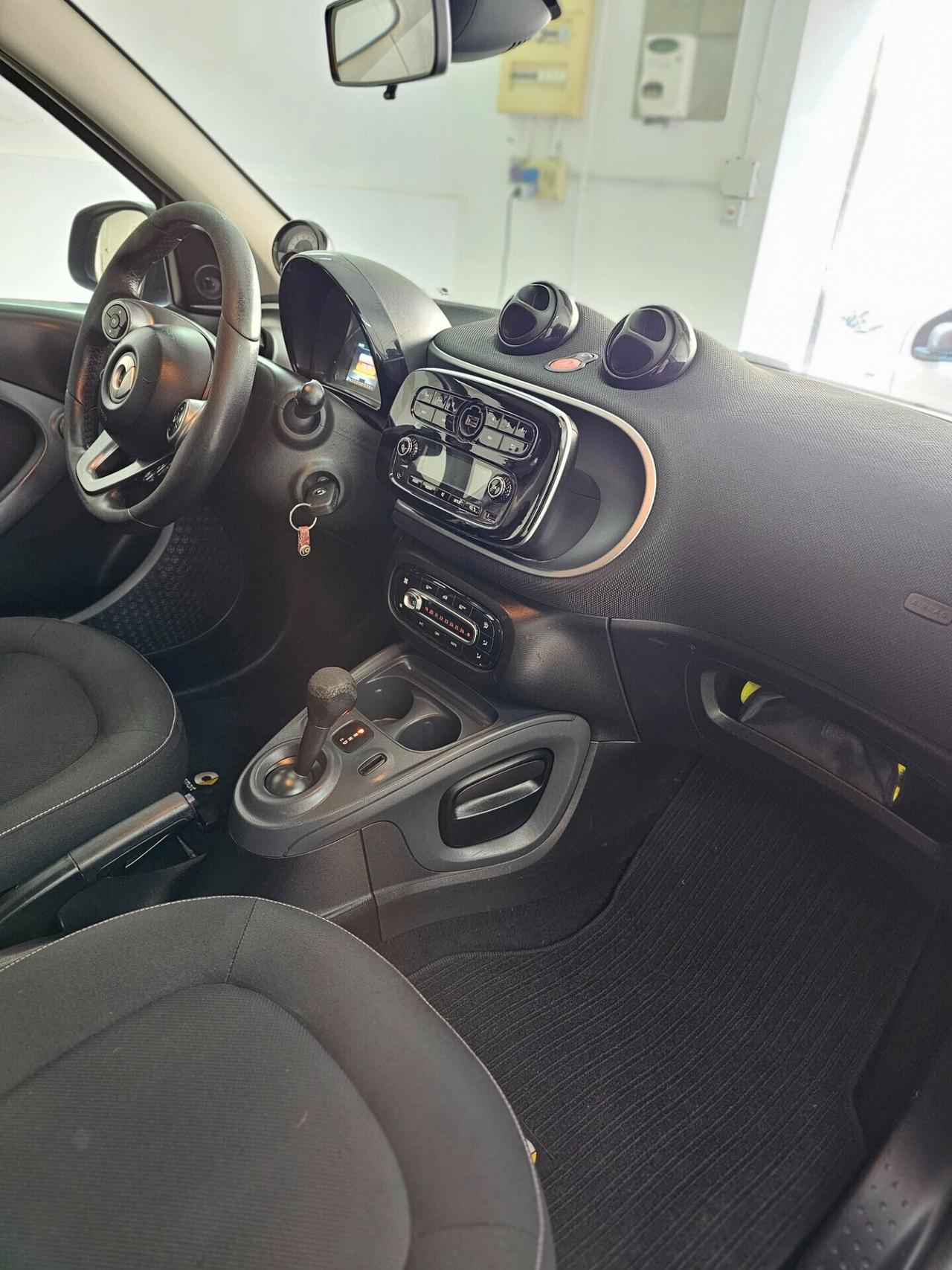 Smart ForFour 70 1.0 twinamic Passion