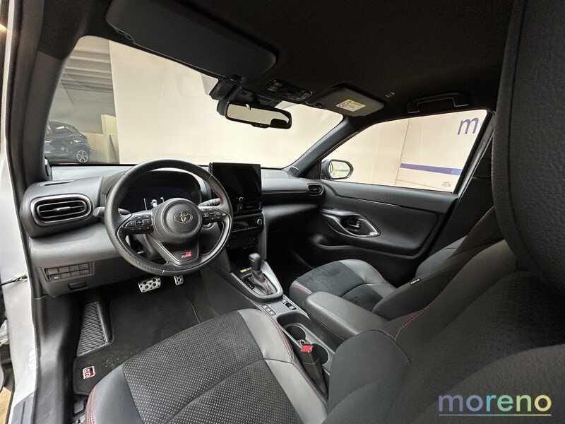 Toyota Yaris Cross 1.5h GR Sport fwd 130cv e-cvt