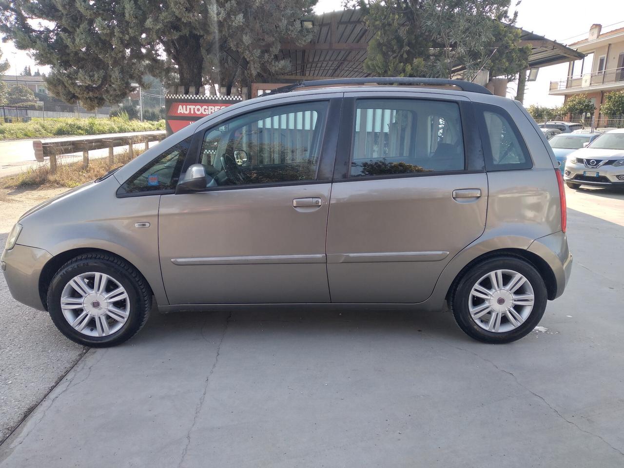 Fiat Idea 1.4 BlackEnergy GPL