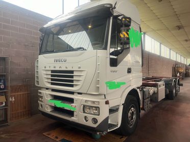 Iveco Stralis 480 Manuale 3 Assi