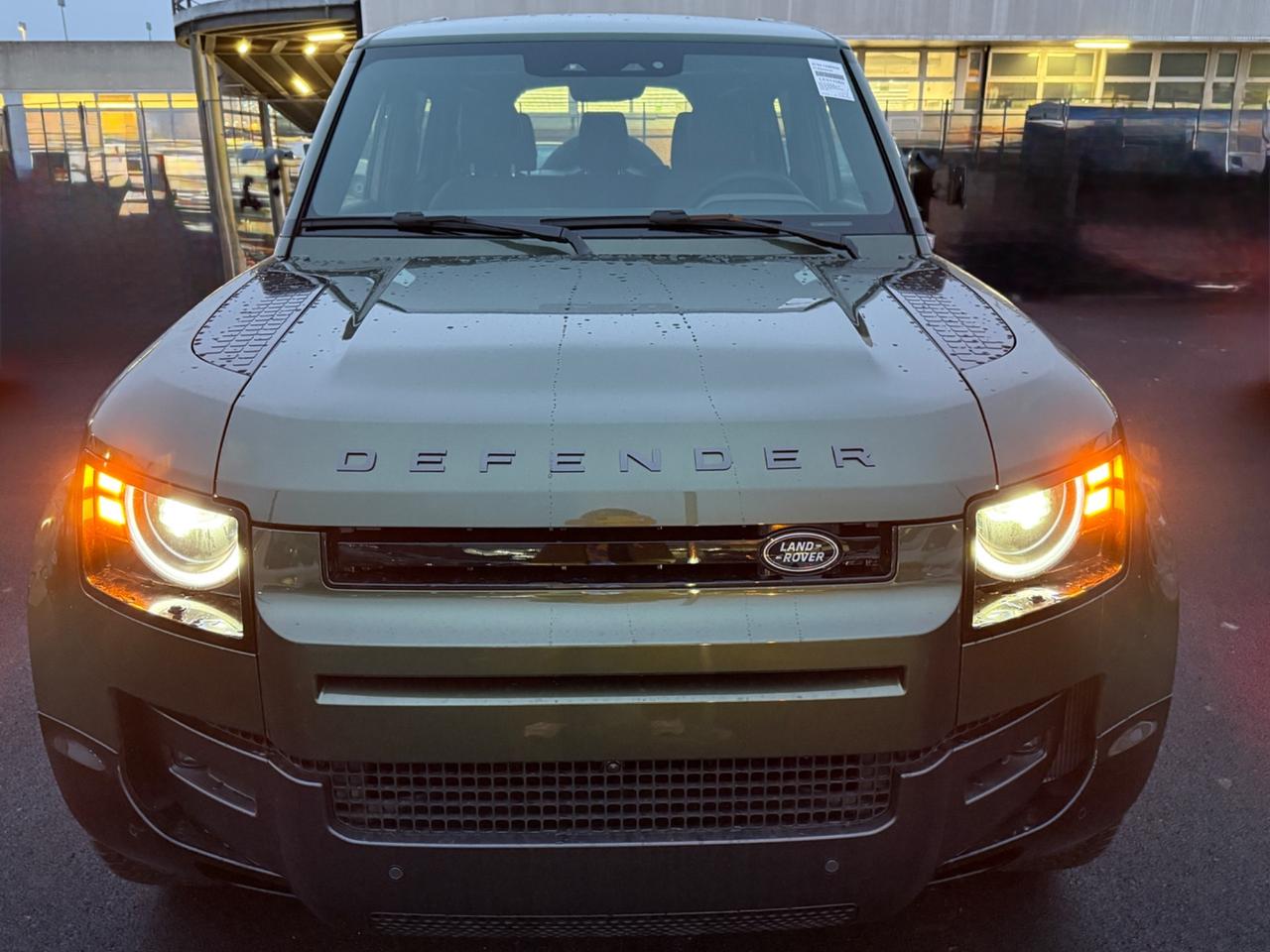 Defender 110 TDI 350 CV - SUBENTRO LEASING