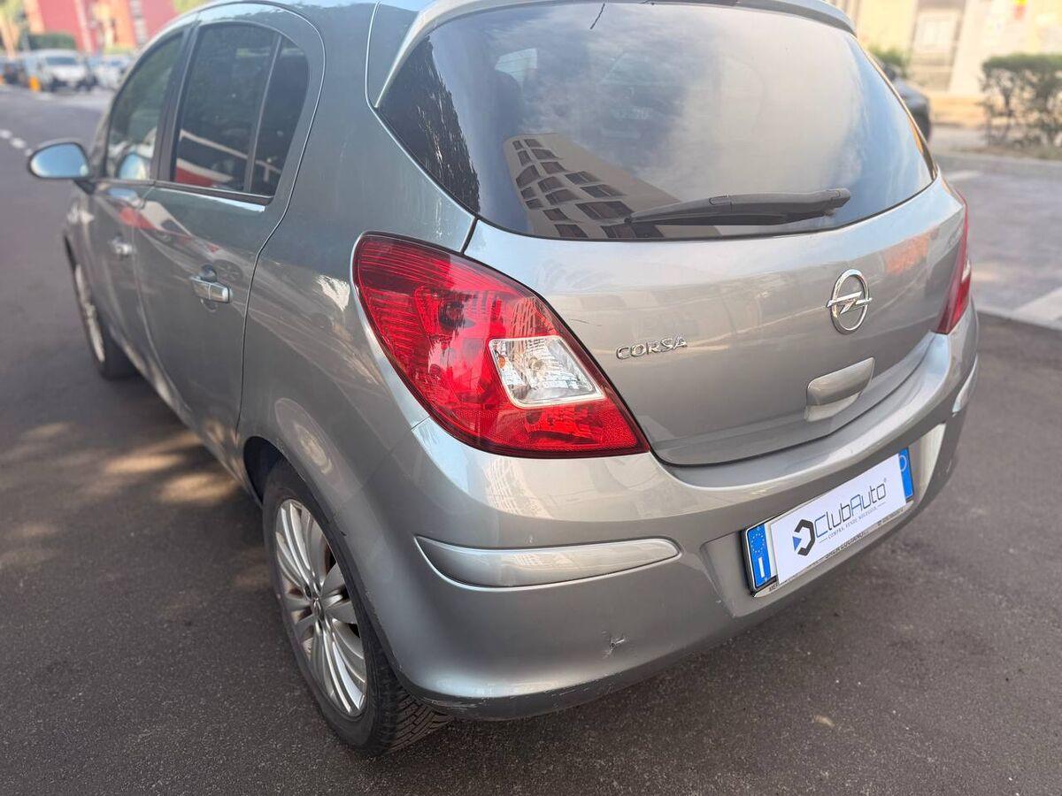 Opel Corsa 1.2 Cosmo 85cv 5p FL