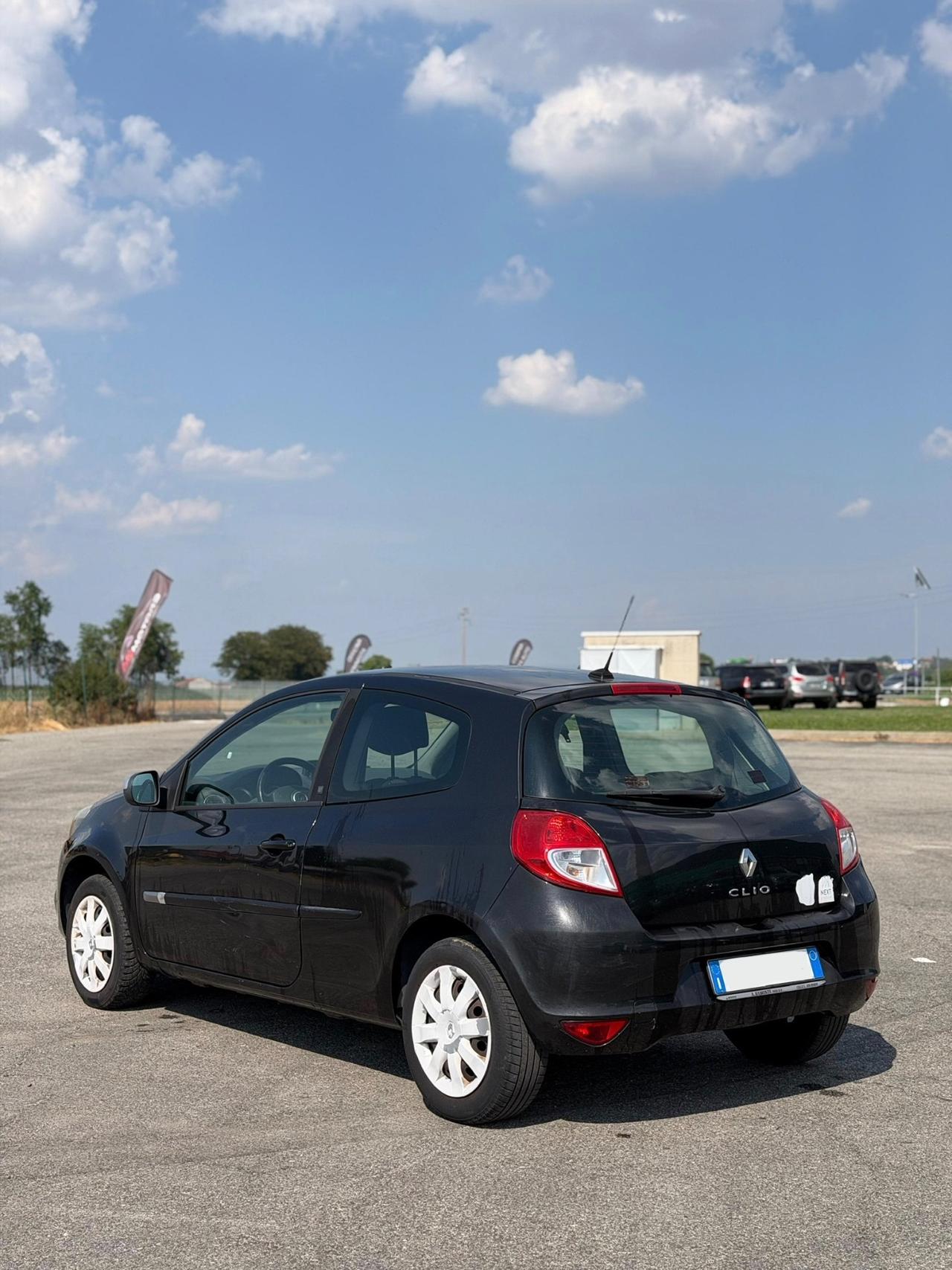 Renault Clio 3ª serie 1.2 16V 3 porte Luxe