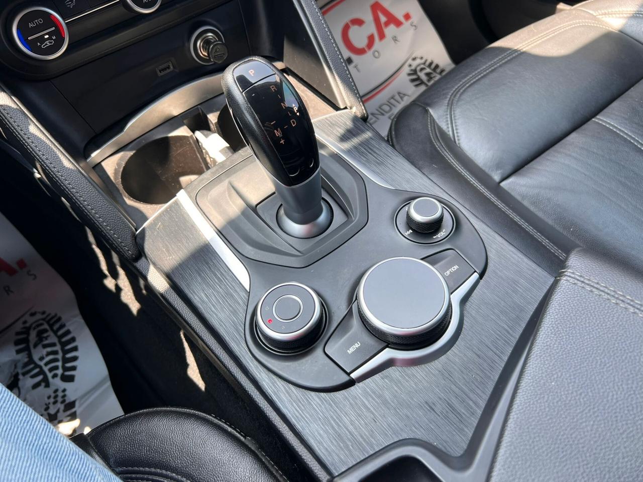 Alfa Romeo Stelvio 2.2 Turbodiesel 160 CV AT8 RWD Sport-Tech