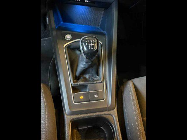 VOLKSWAGEN Golf 8ª serie - 2.0 TDI SCR Style