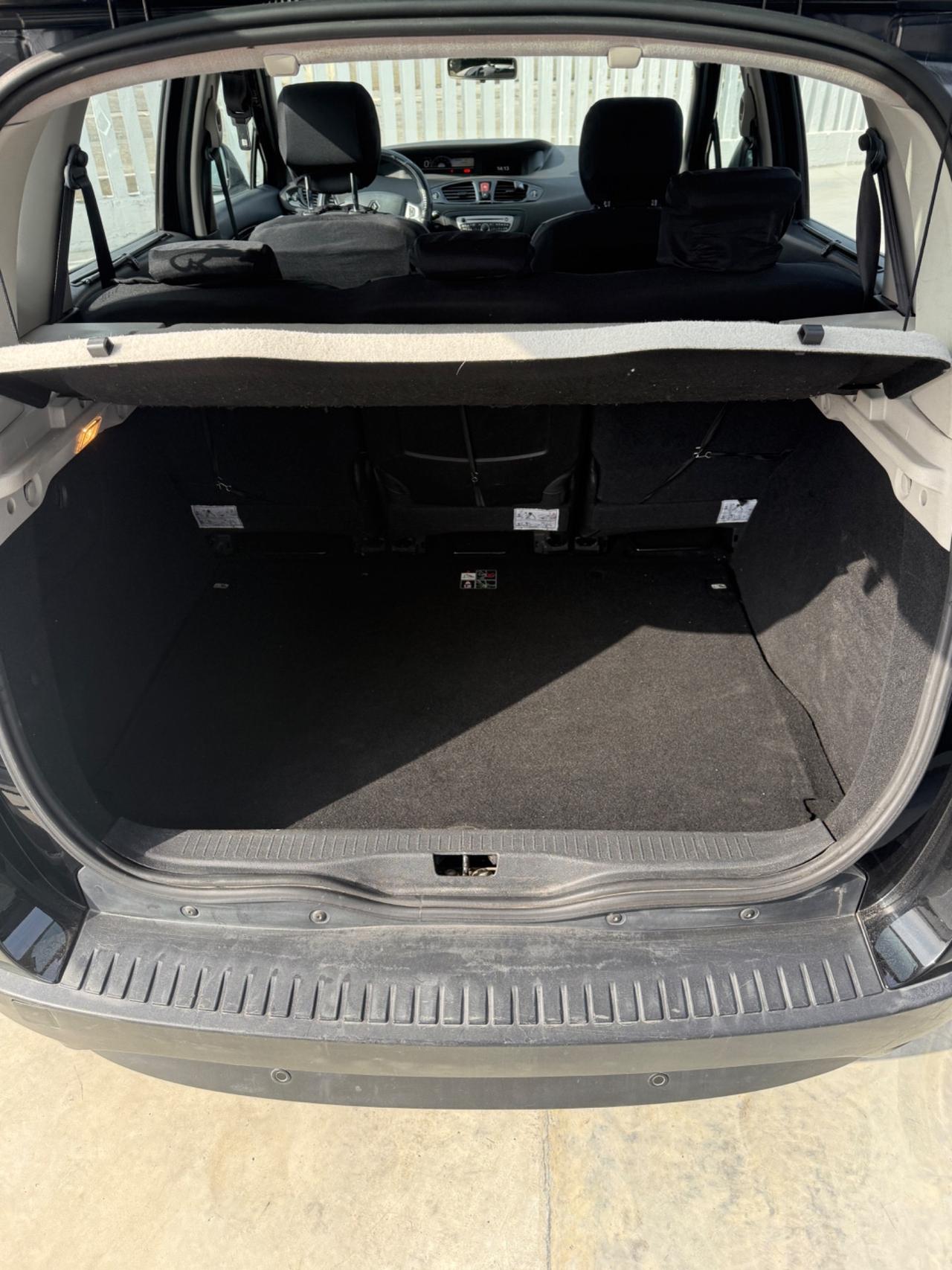 Renault Scenic Scénic X-Mod 1.5 dCi 110CV EDC Luxe