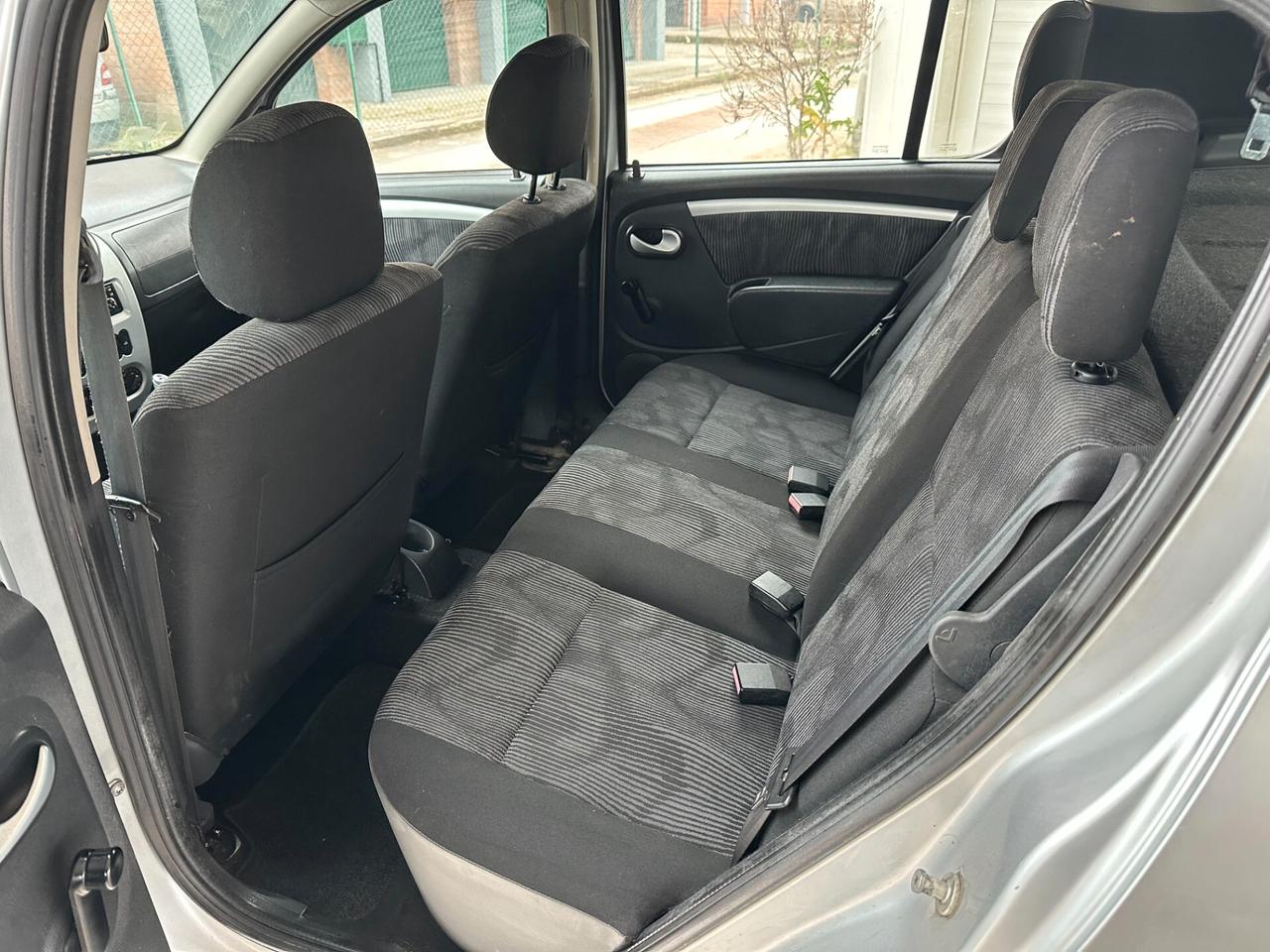 Dacia Sandero 1.4 GPL NEOPATENTATI (12 RATE)