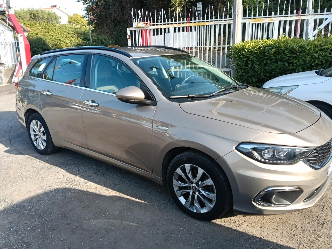 Fiat Tipo 1.6 Mjt S&S SW S-Design