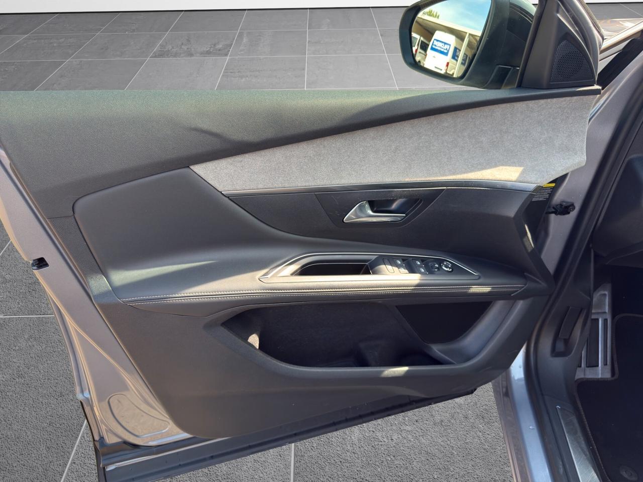 Peugeot 5008 BlueHDi 130 S&S EAT8 GT