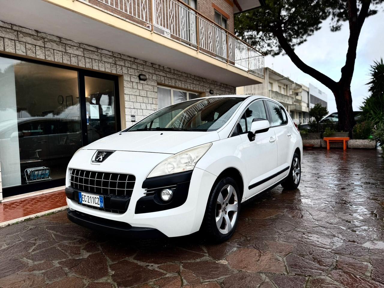 Peugeot 3008 1.6 HDi 110CV Tecno
