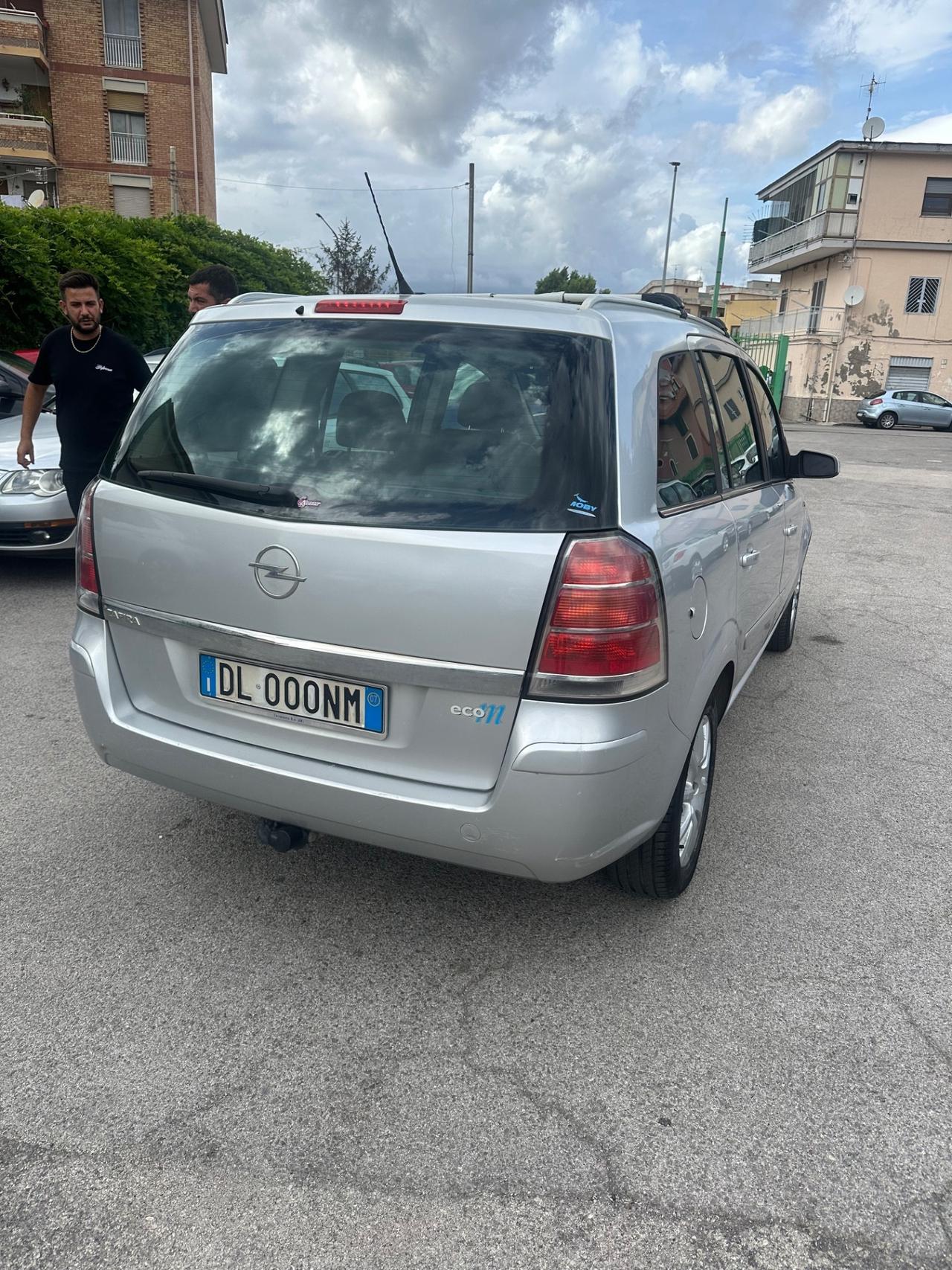 Opel Zafira 1.6 16V ecoM 94CV Cosmo
