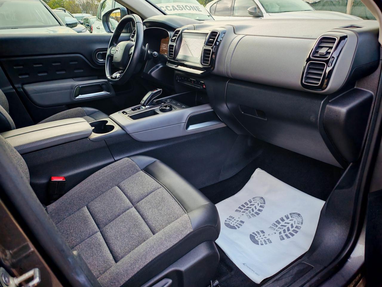 Citroen C5 Aircross 15HDI navig cam led 2021