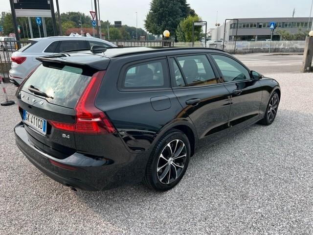 Volvo V60 2.0 b4 Diesel 197 Cv Momentum Business auto