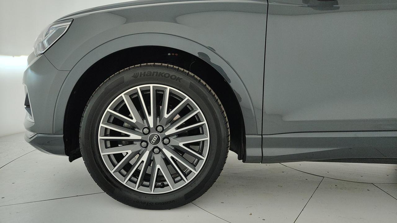 AUDI Q3 II 2018 - Q3 35 1.5 tfsi Business s-tronic