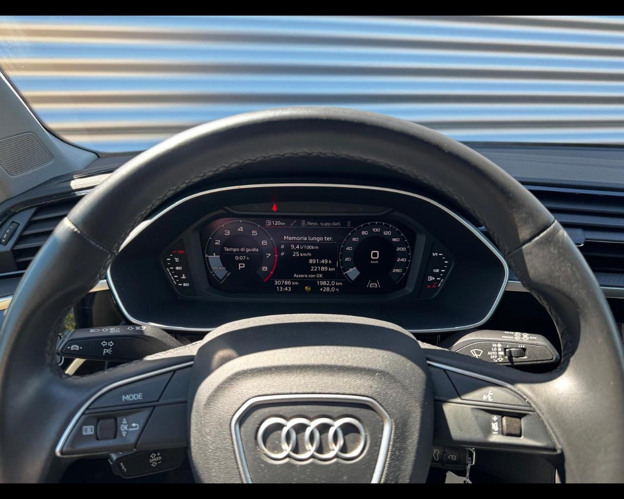 AUDI Q3 35 TFSI MHEV S-TRONIC BUSINESS ADVANCED