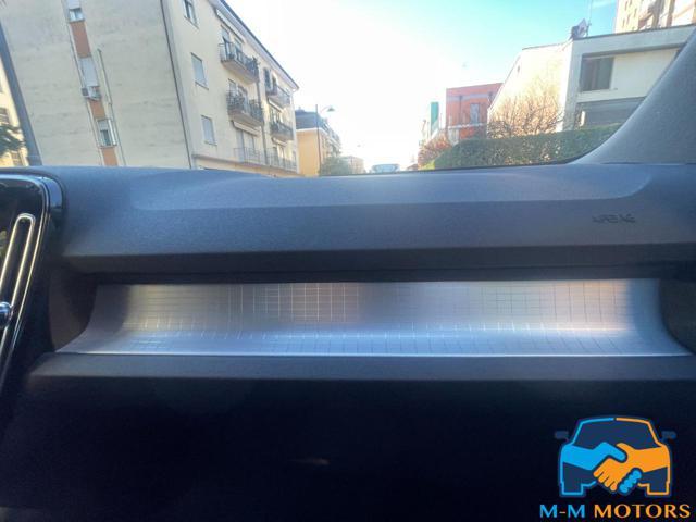 VOLVO XC40 D3 Geartronic Inscription