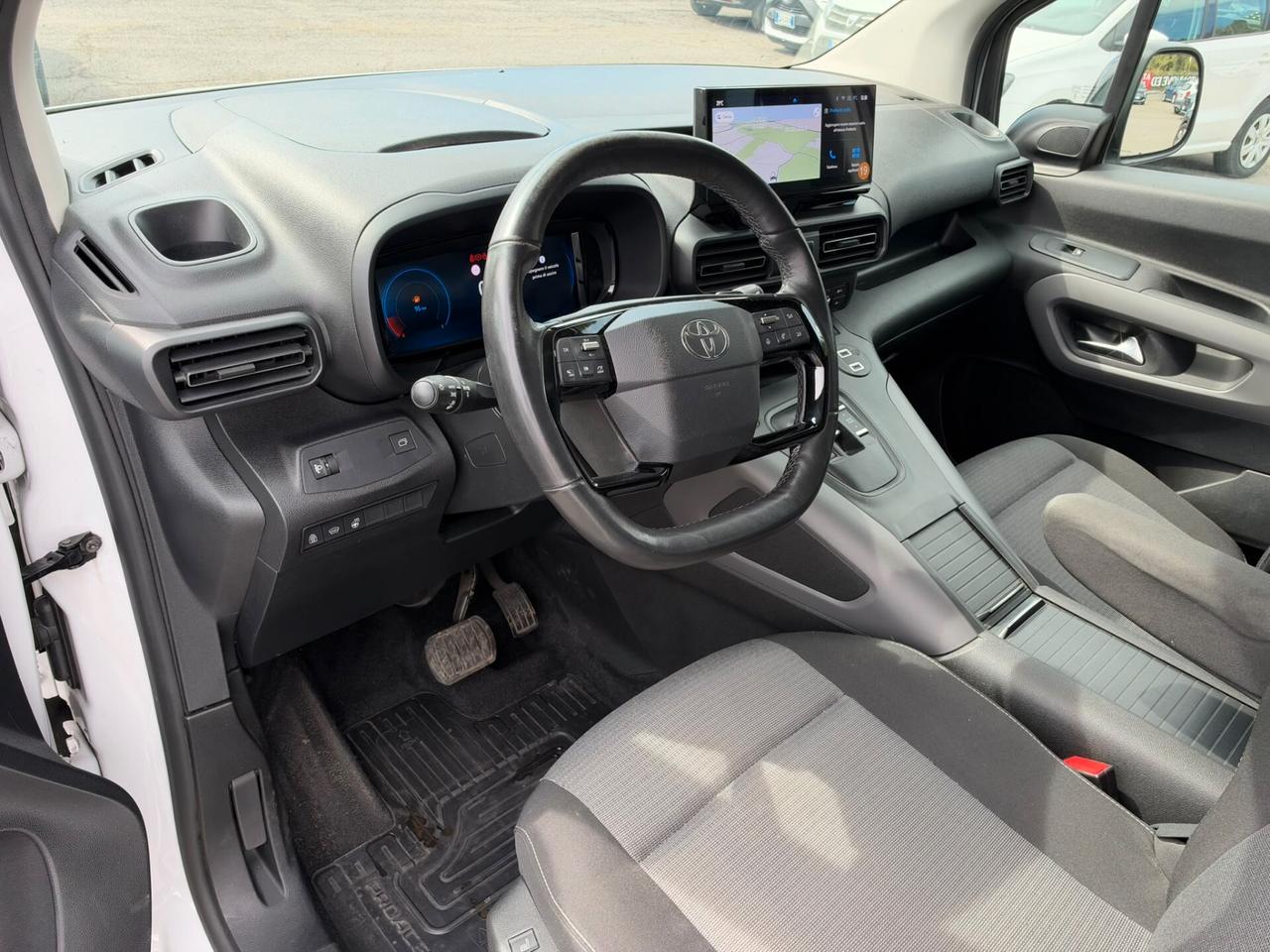 Toyota Proace City Verso 1.5D 130 CV S&S L2 A/T Luxury