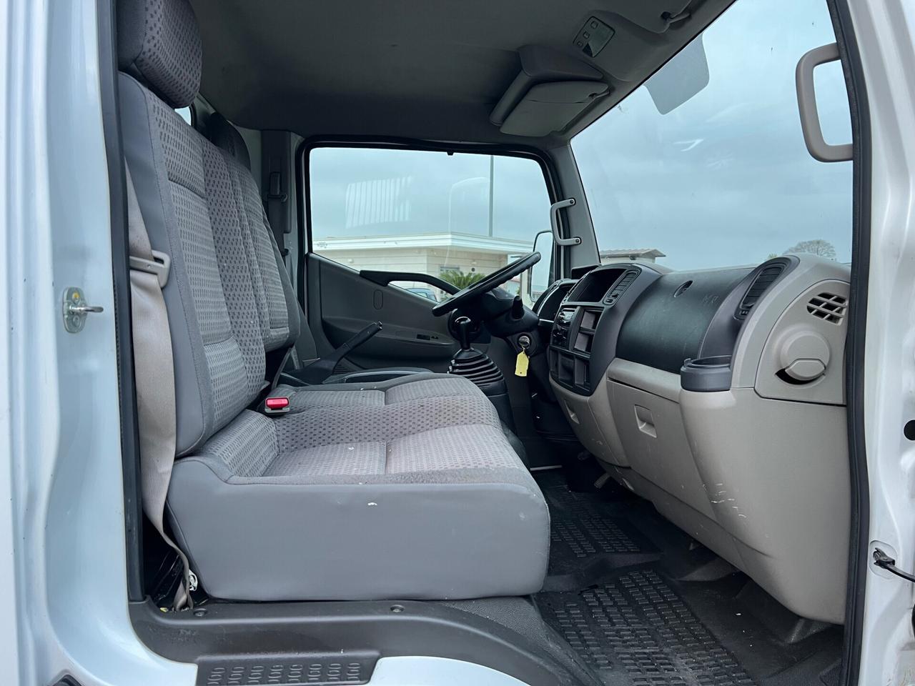 Nissan Cabstar 35.13 2.5 TD Cassone Fisso 115.000km