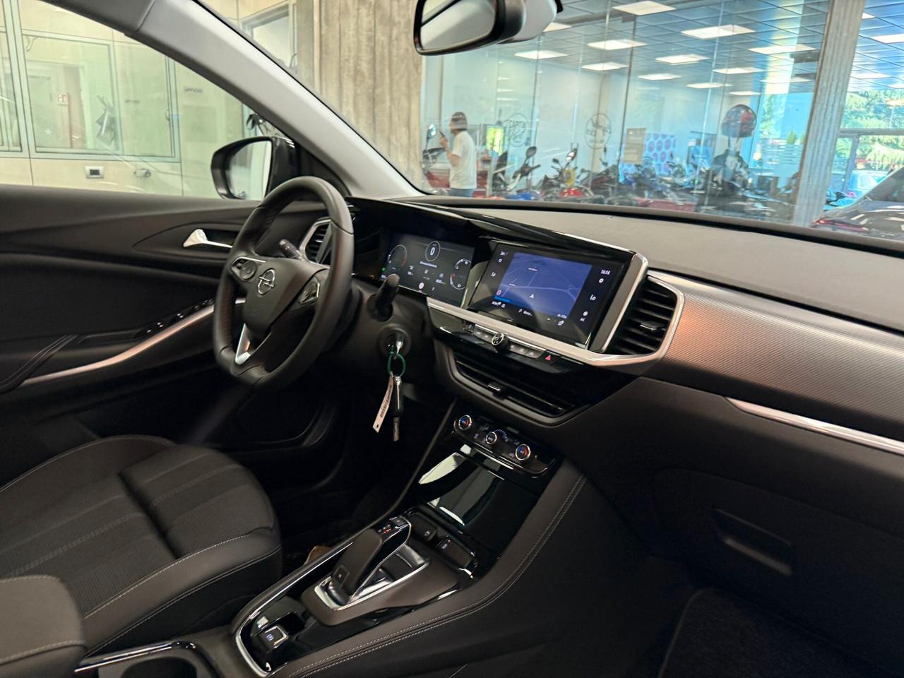 Opel Grandland 1.5 diesel Ecotec aut. Business Elegance