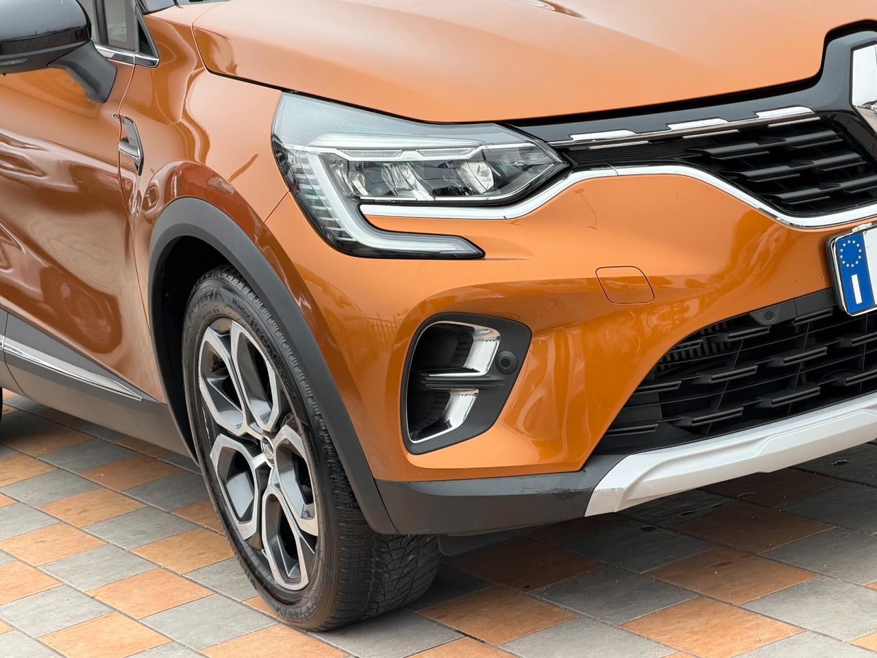 Renault Captur 1.0 TCE 100 cv. INTENS