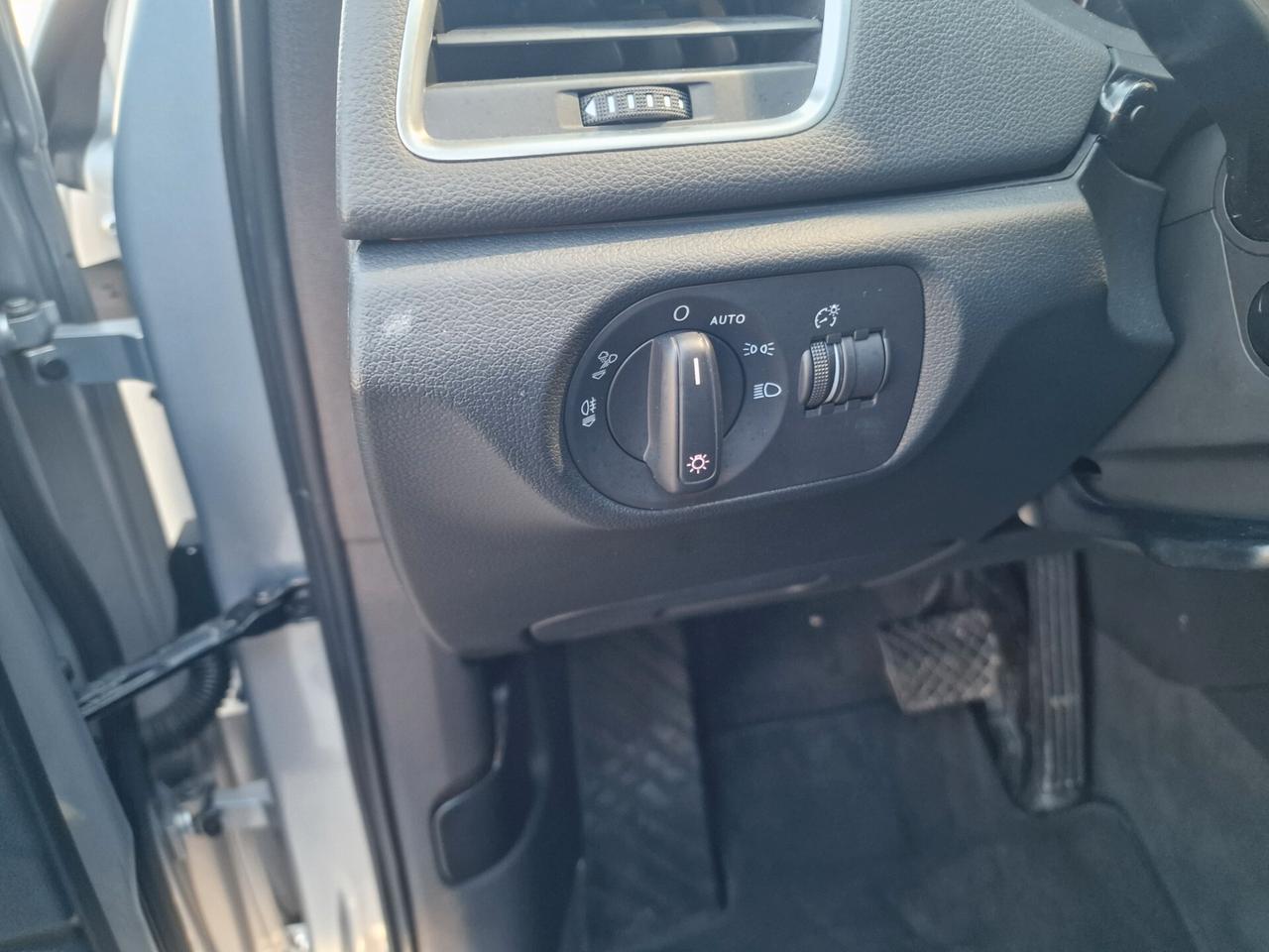 Audi Q3 2.0 TDI 150 CV quattro S tronic Sport