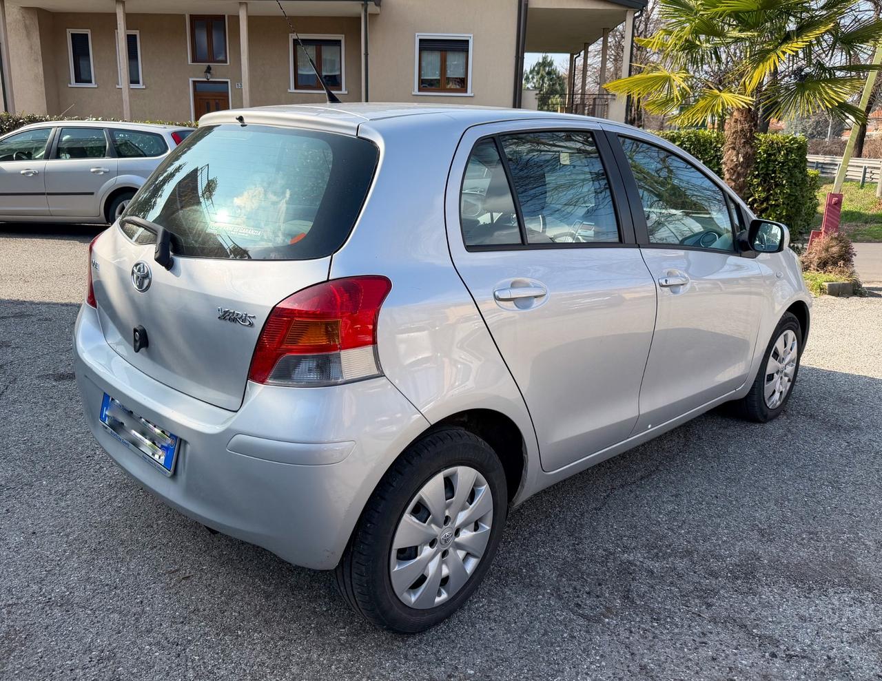 Toyota Yaris 1.3 5 porte