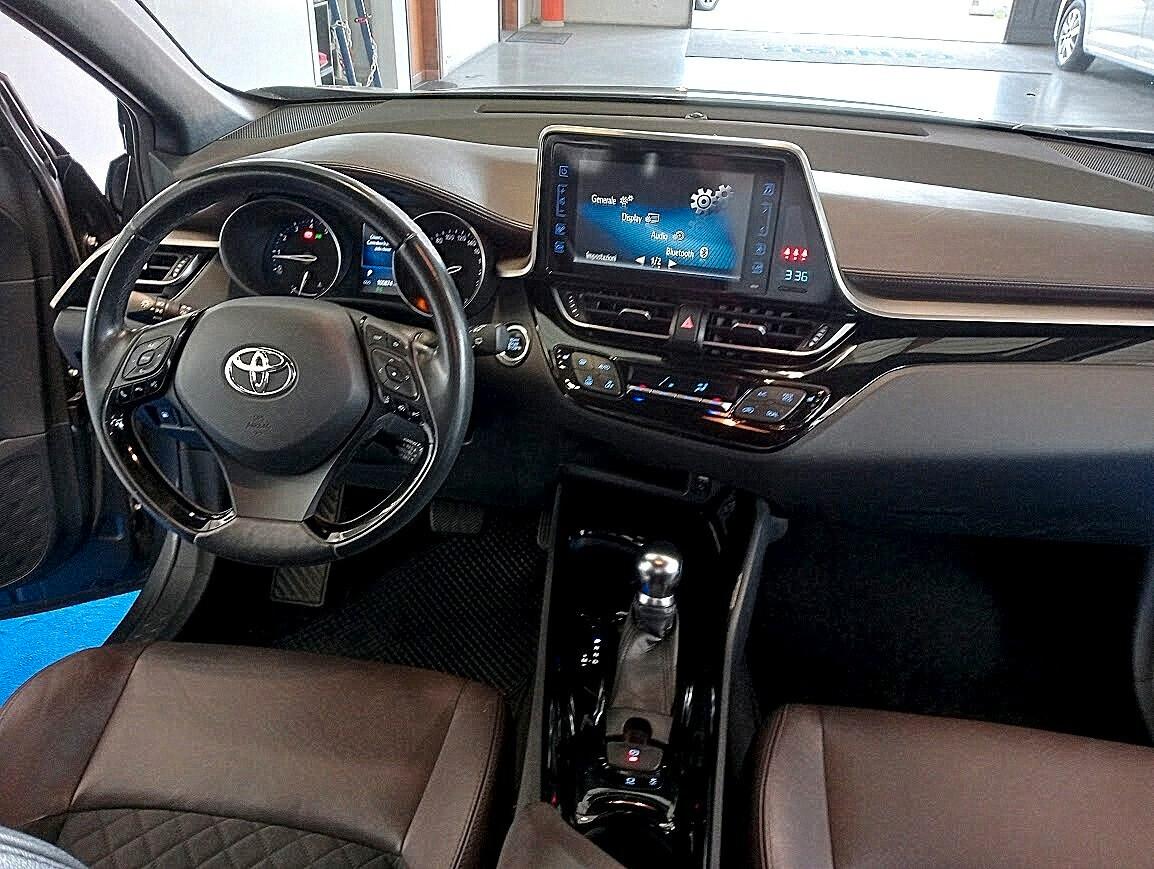 Toyota C-HR CHR 1.2 TURBO Lounge 4wd 4X4 FULL OPTIONAL