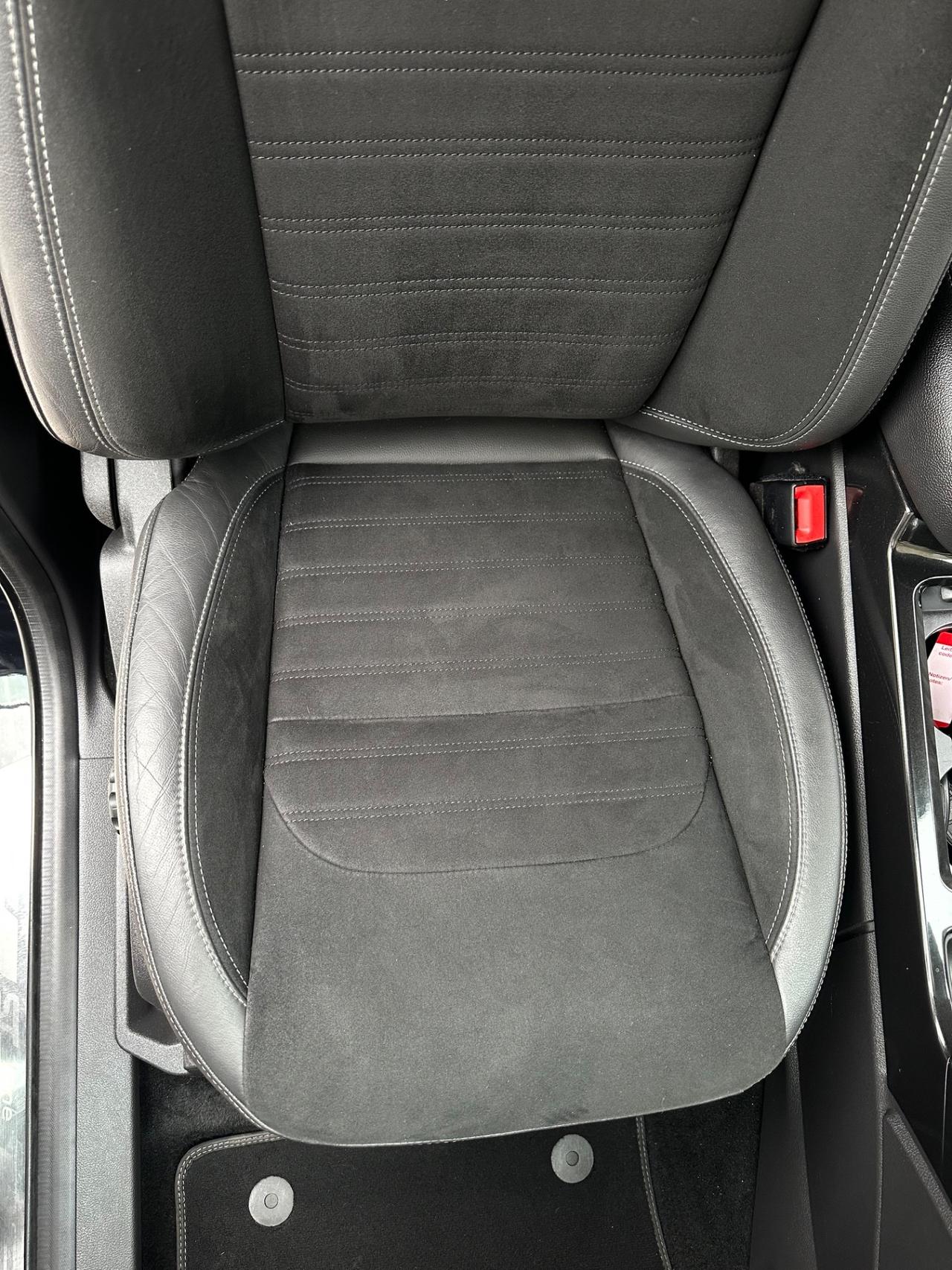 Ford Kuga 1.5 TDCi 120cv S&S 2WD ST-Line