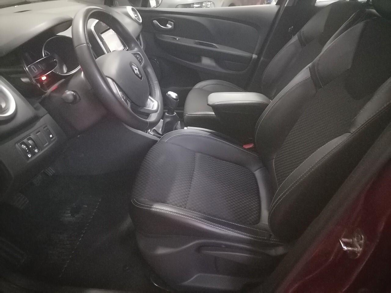 Renault Clio dCi 8V 75 CV Start&Stop 5 porte Energy Duel