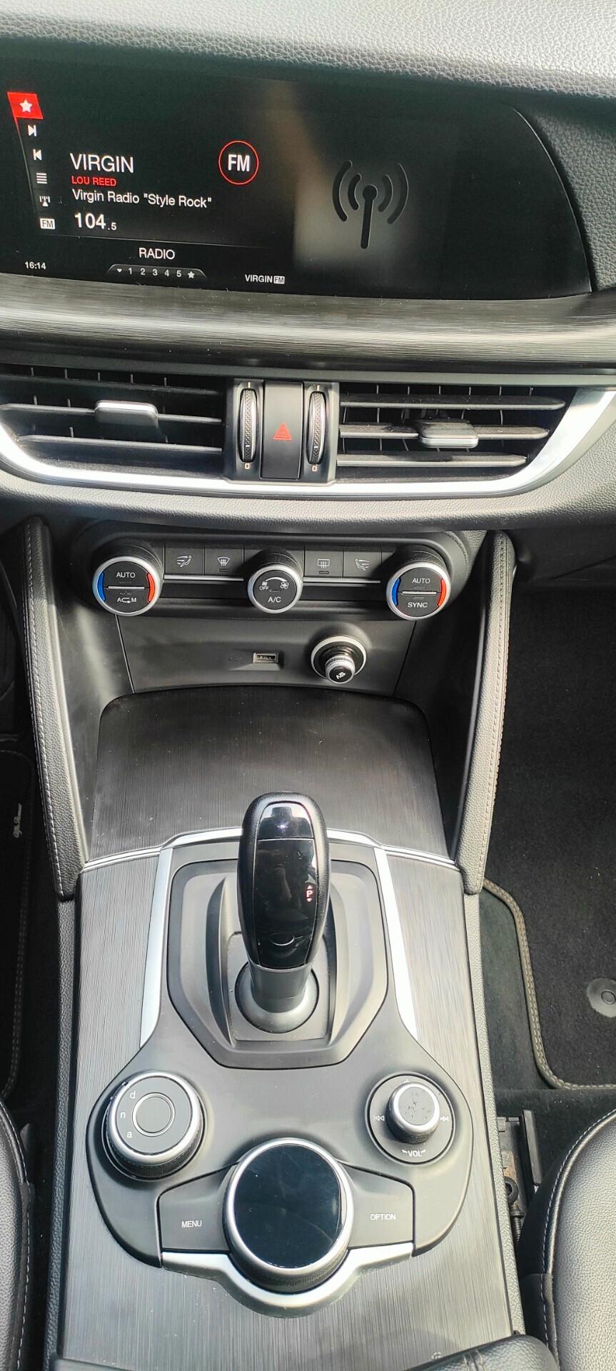 Alfa Romeo Stelvio 2.2 Turbodiesel 210 CV AT8 Q4 Executive