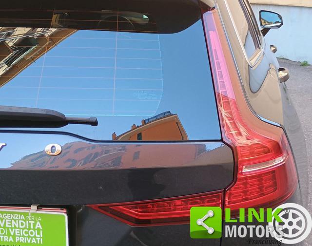 VOLVO V60 D3 Geartronic Momentum Business