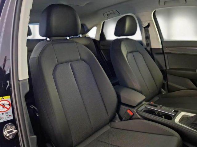AUDI Q3 SPB 35 TDI quattro S tronic Business Plus